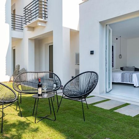 Cara A Bentu - Charming Rooms Tortolì Exterior foto