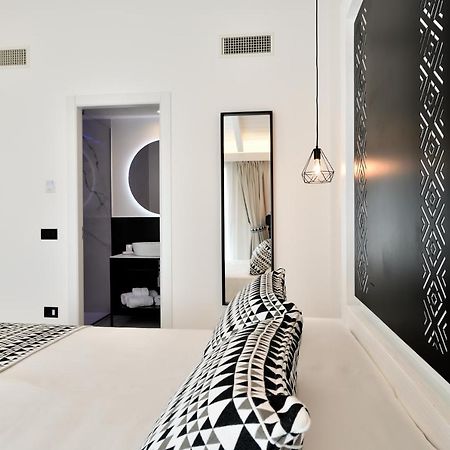 Cara A Bentu - Charming Rooms Tortolì Exterior foto